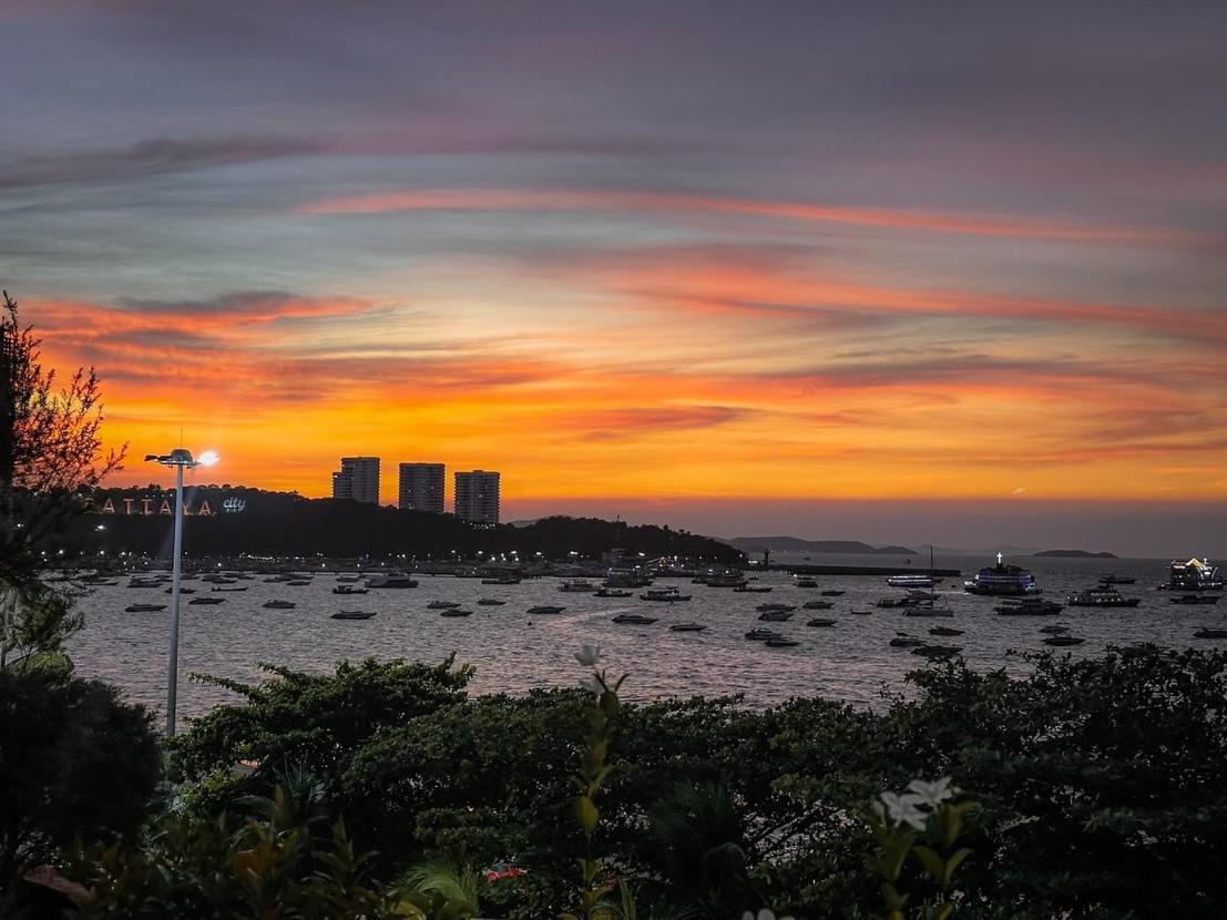 The Golden Ville Boutique Hotel And Spa Pattaya Esterno foto